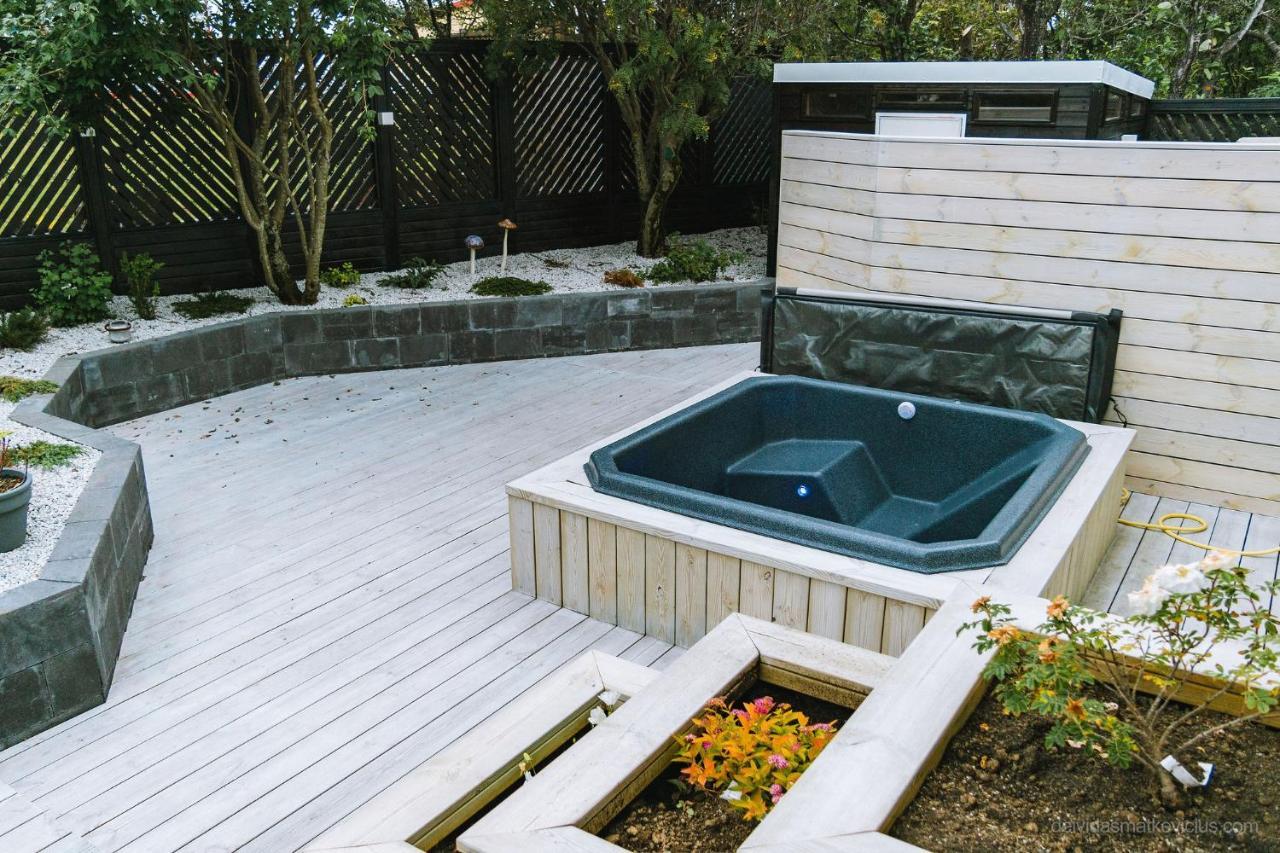 Smart Luxury - Private Gym, Hot Tub & Sauna Keflavik Exterior photo